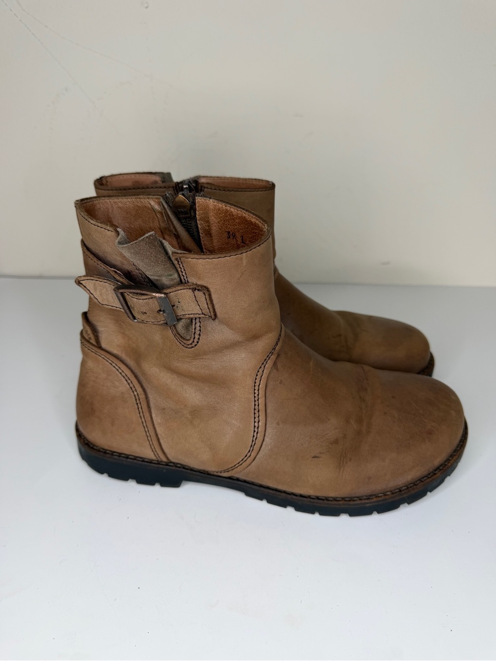 Women’s Birkenstock Stowe Boots Womens Size 40 USA 9 Leather Brown Side Zip